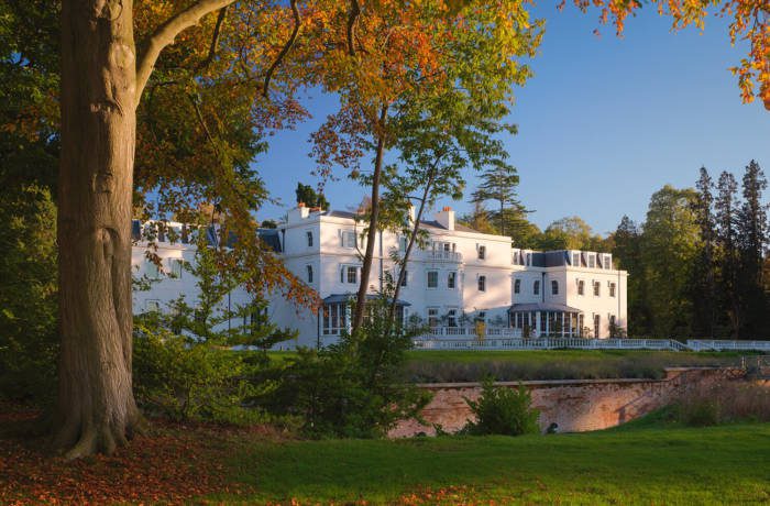 autumn leaves at country hotel on the edge of windsor park, Coworth Park