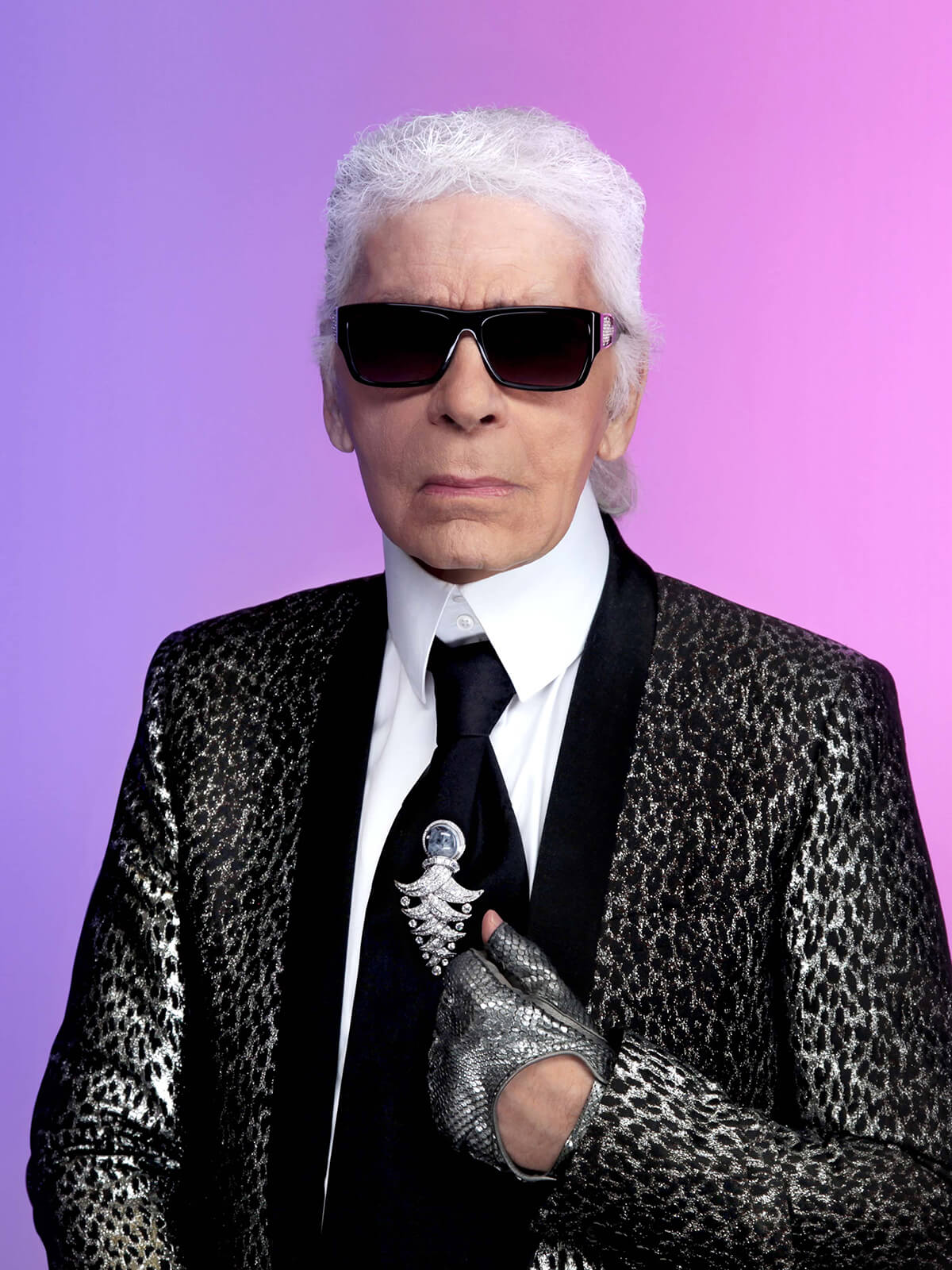 Karl Lagerfeld portraiture for AnOther Magazine by artist Rob Munday