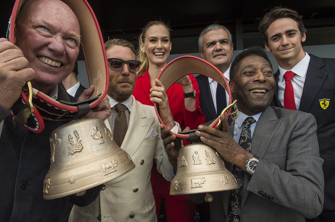 President of LVMH watches Jean-Claude Biver with friends and colleagues