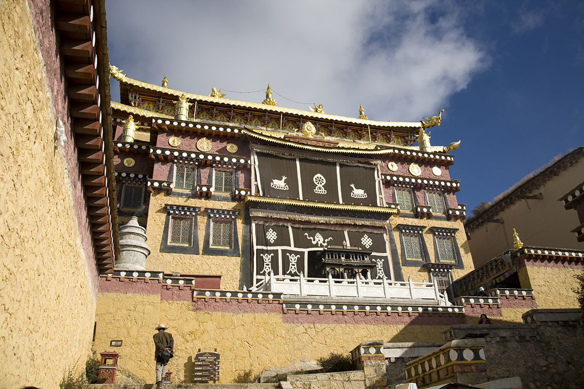 Facade of traditional chinese monastery