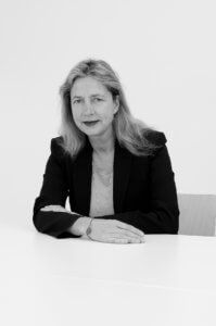 Black and white portrait of Iwona Blazwick, director of the Whitechapel Gallery