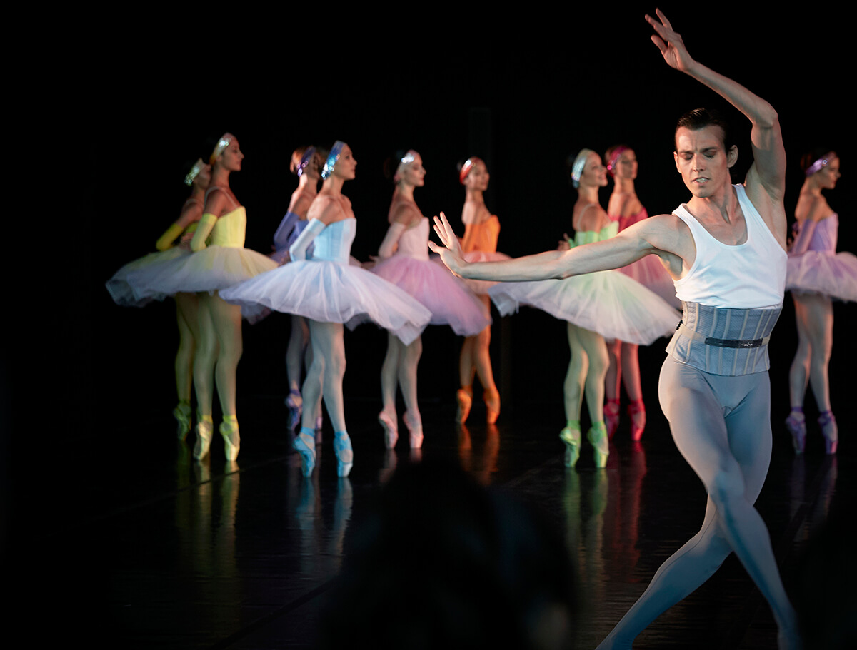 Ballet dancers in performance with a male lead