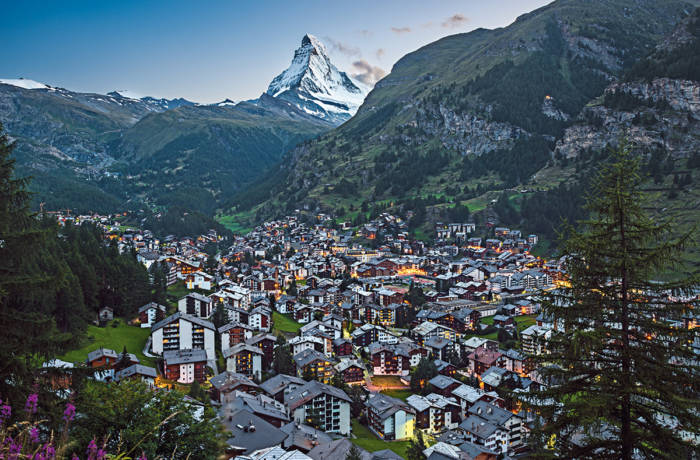 City of zermatt with the matterhorn mountain in the distance