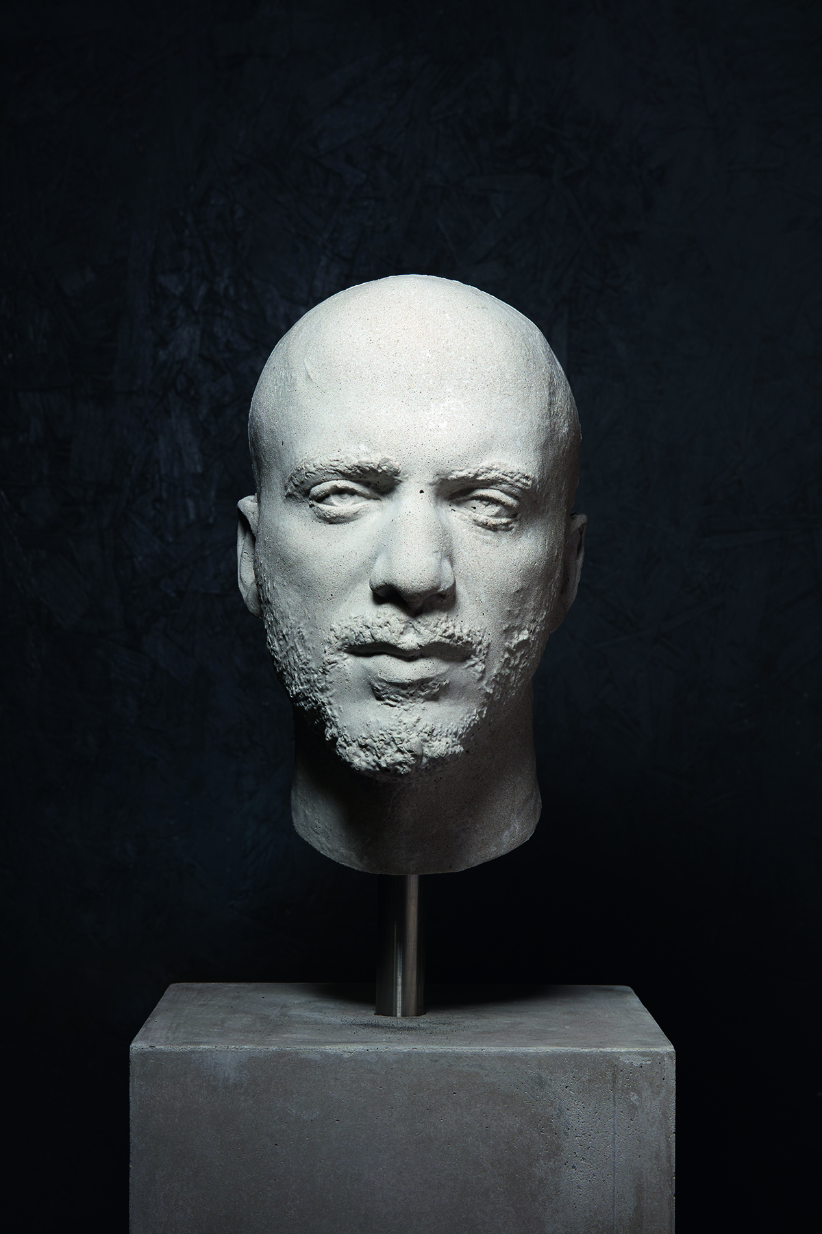 sculpture of a head