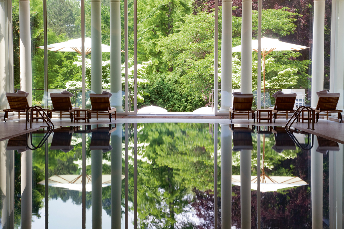 spa swimming pool overlooking forests