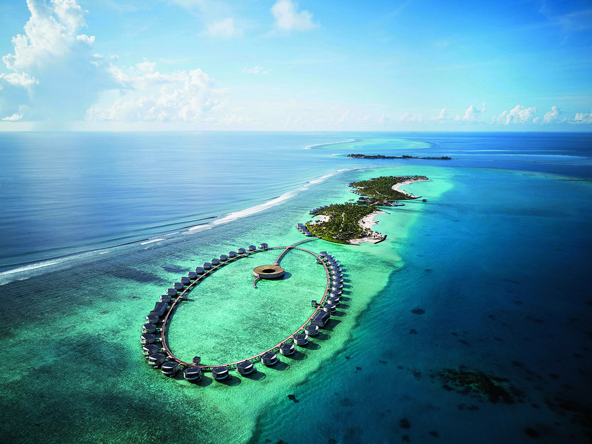 Ocean Fantasy: The Ritz-Carlton Maldives, Fari Islands