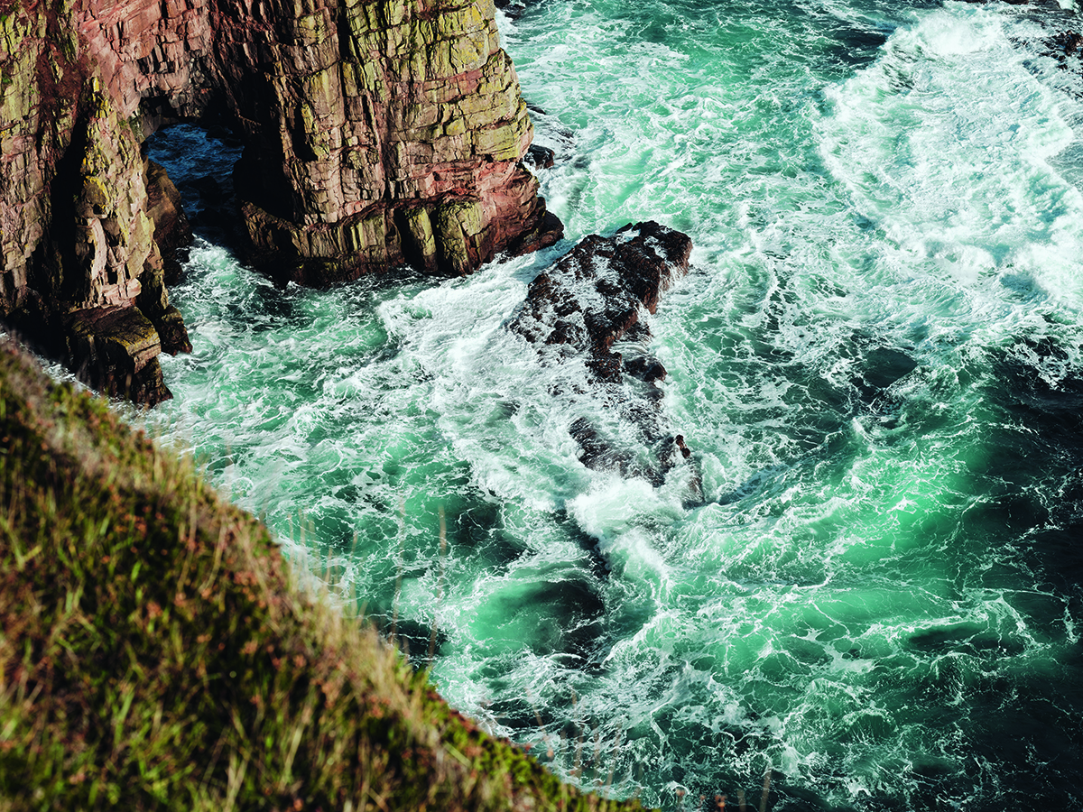 Scottish coastal waves 