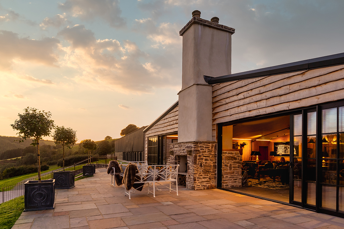Bittescombe Lodge and Deer Park, Somerset, Review