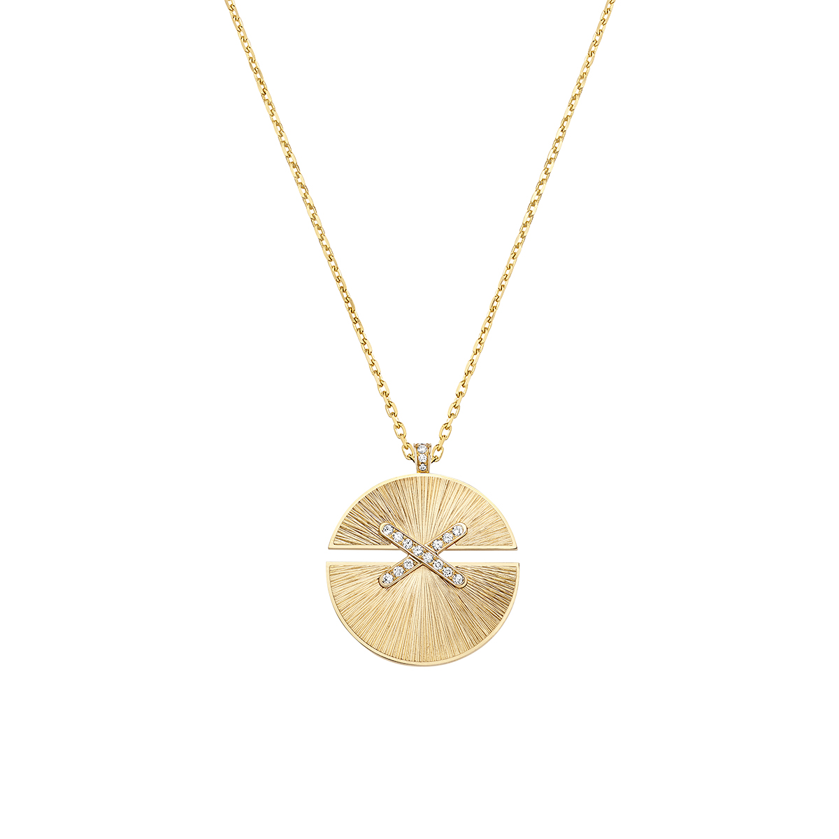 gold round pendant necklace