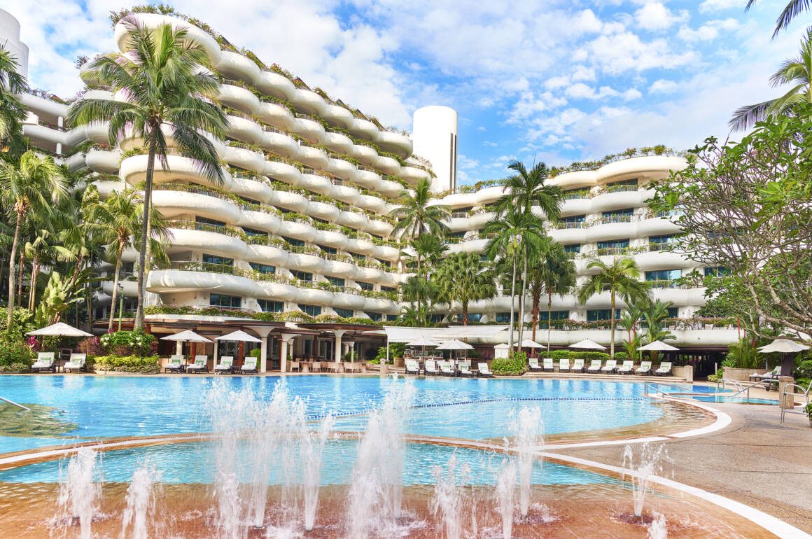 Big pool at a nice hotel