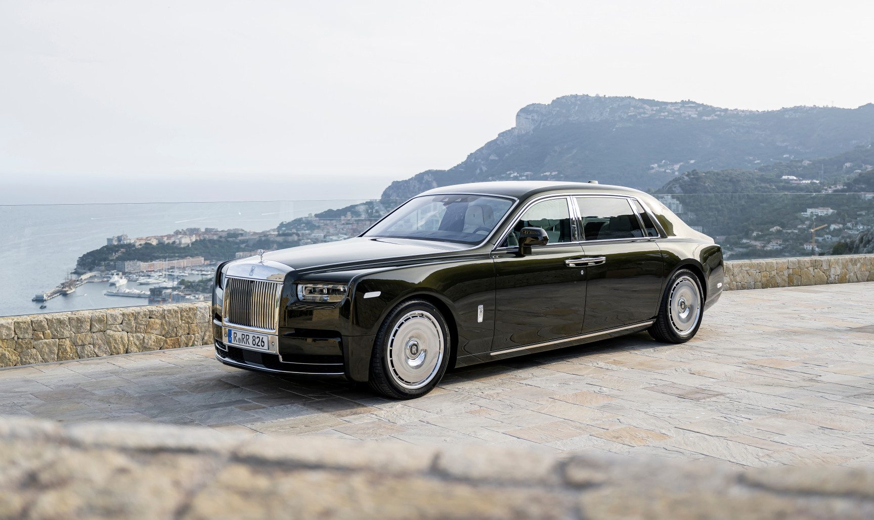 A rendez-vous with the Rolls Royce Phantom